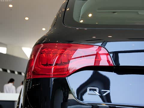 2014�� 40 TFSI �˶���