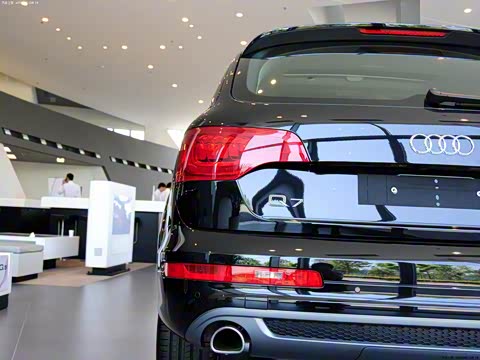 2014�� 40 TFSI �˶���