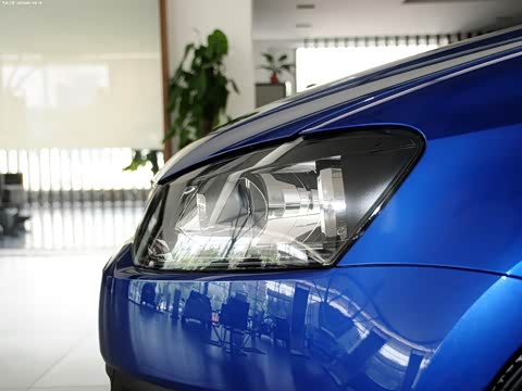 2013�� 1.4L �ֶ����а�