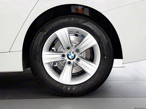 2013�� 320i ��ȡ��