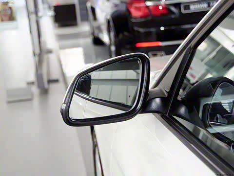 2013�� 320i ��ȡ��