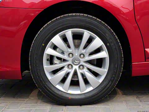 2013�� ���� 1.6L �ֶ�Ʒ����