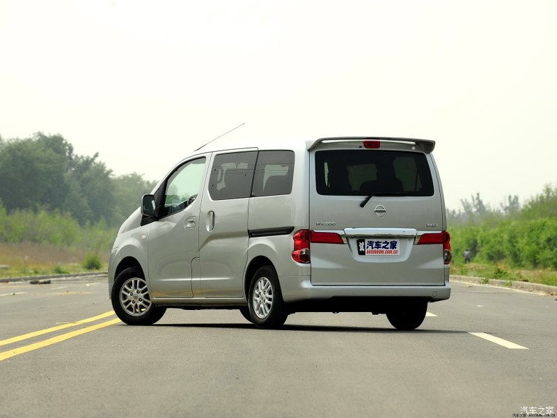 鄭州日產 日產nv200 2013款 1.6l 尊貴型 國v