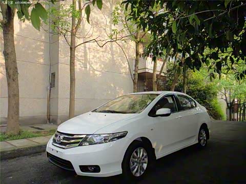 2012�� 1.5L �Զ���Ӣ��