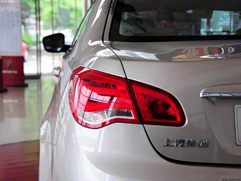 2013�� 550S 1.8L �ֶ����ݰ�