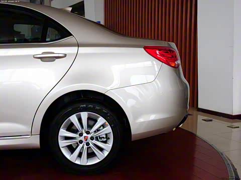 2013�� 550S 1.8L �ֶ����ݰ�