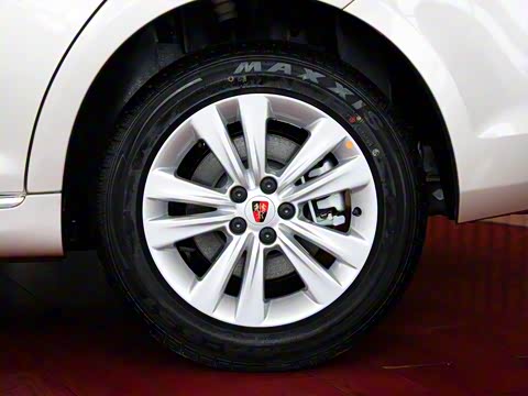 2013�� 550S 1.8L �ֶ����ݰ�