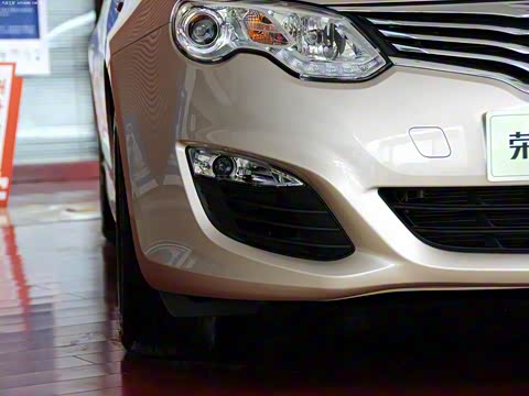 2013�� 550S 1.8L �ֶ����ݰ�