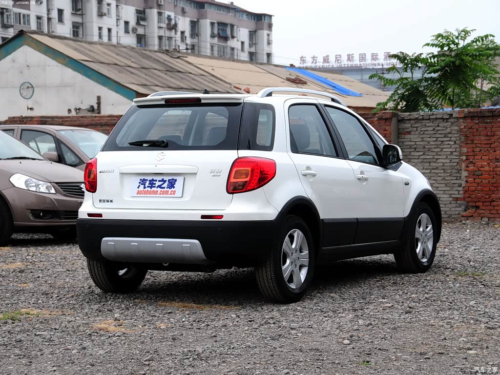 天语sx4 2013款 锐骑 手动基本型 1949242图片_铃木_汽车图库_汽车之