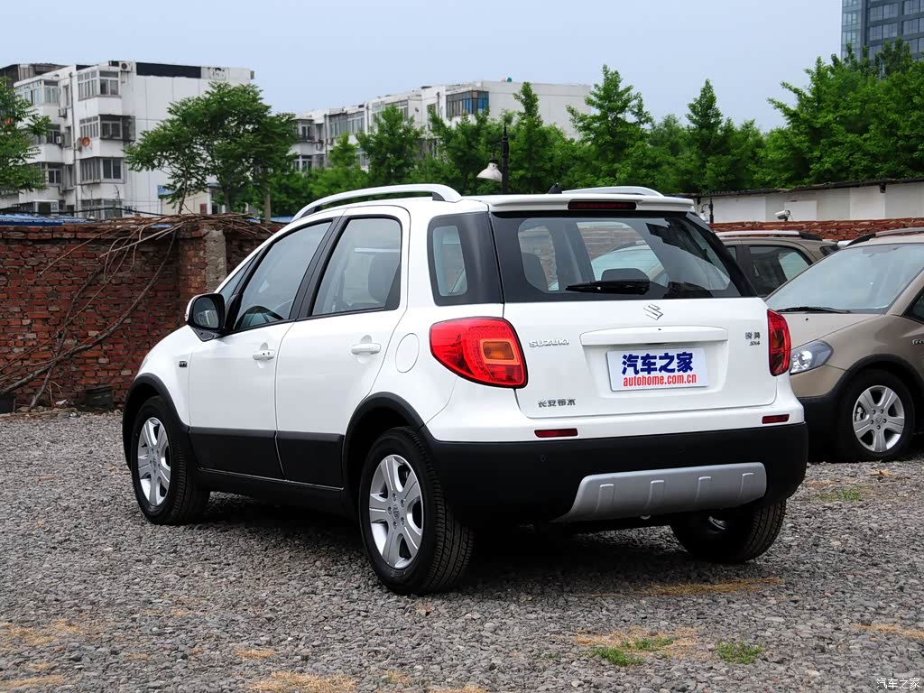 天语sx4 2013款 锐骑 手动基本型 1949244图片_铃木_汽车图库_汽车之