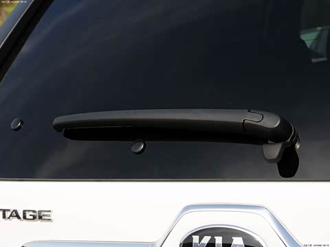 2013�� 2.0L �Զ�������DLX