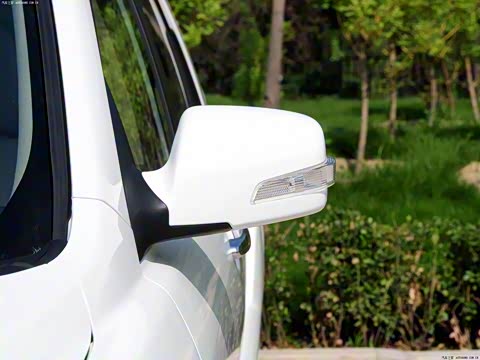 2013�� 2.0L �Զ�������DLX