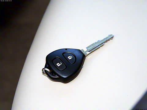 2013�� ��װ�� 1.6L �ֶ�������GL