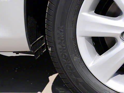 2013�� ��װ�� 1.6L �ֶ�������GL