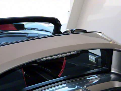 2011�� 1.8L R��׼��