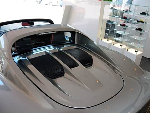 2011�� 1.8L R��׼��