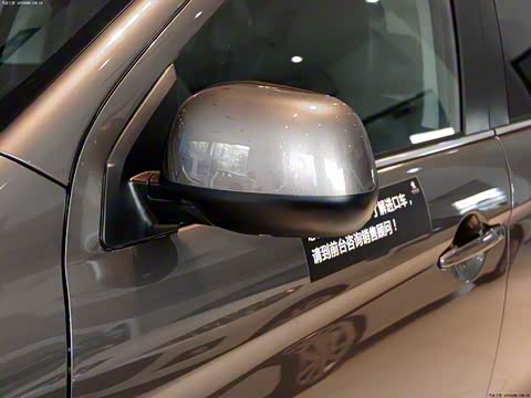 2013�� 2.0L ����������