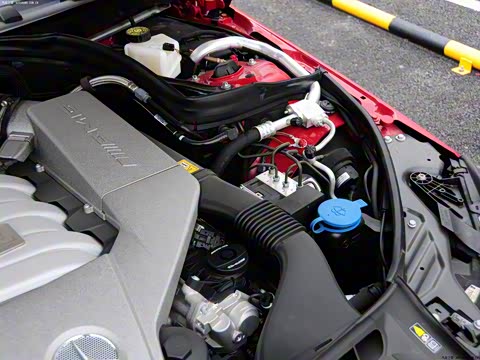 2012�� AMG C 63 Coupe ������