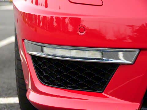 2012�� AMG C 63 Coupe ������