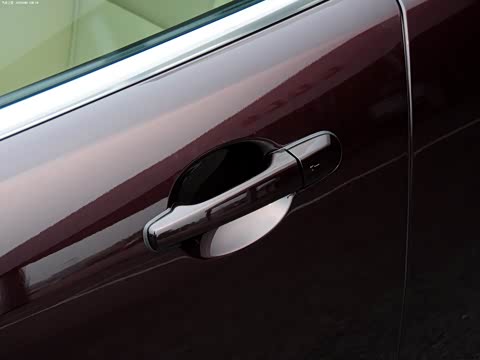 2013�� XF 2.0T ����������