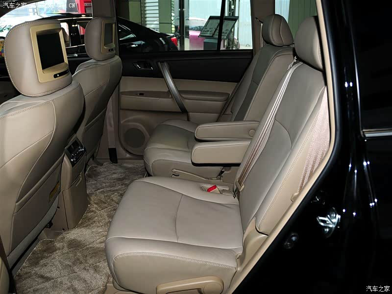 广汽丰田 汉兰达 2013款 2.7l 两驱7座紫金版