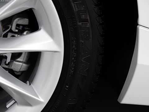 2013�� �Ŀ� 116i ������