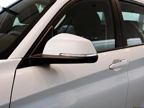 2013�� �Ŀ� 116i ������