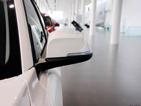 2013�� �Ŀ� 116i ������