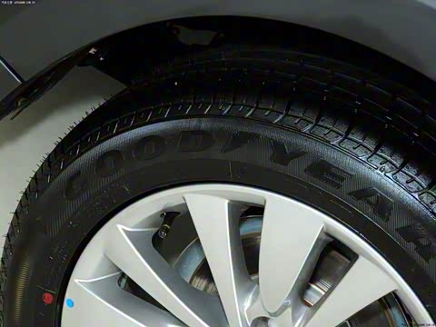 2013�� �Ŀ� CROSS 1.6L �ֶ�