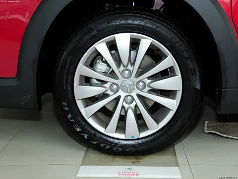 2013�� �Ŀ� CROSS 1.6L �ֶ�