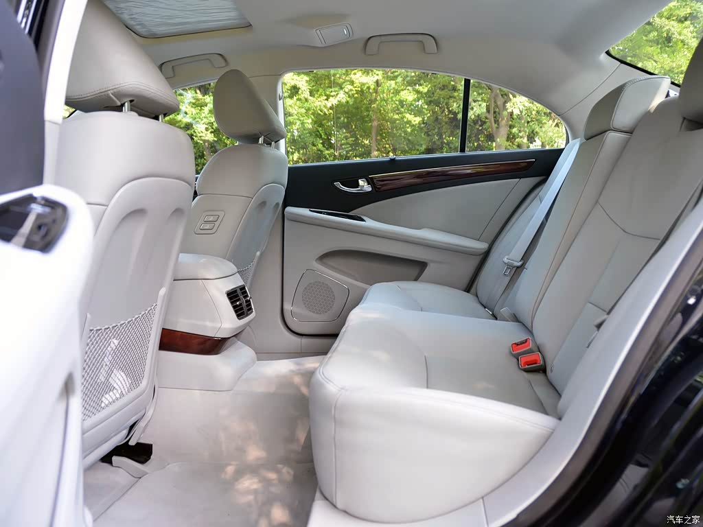 【红旗h7】上市了!发帖表示祝贺!