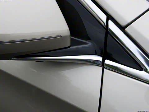 2013�� 28T �Ƽ���