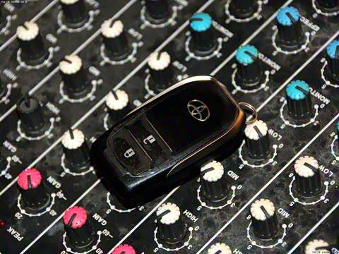 2012�� 4.0L �Զ�VX