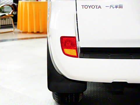 2012�� 4.0L �Զ�VX