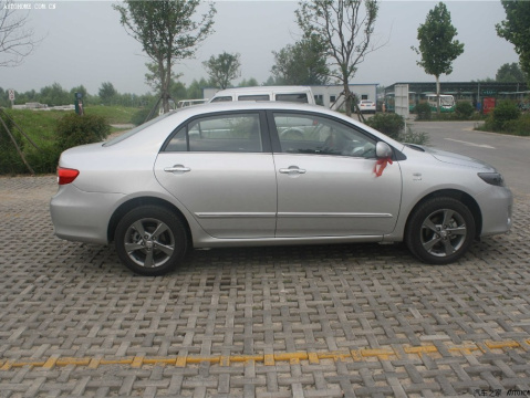 2013 װ 1.8L ֶGL-i