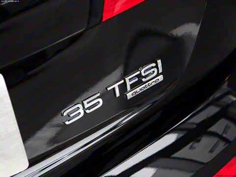 2014�� 35 TFSI ԽҰ��