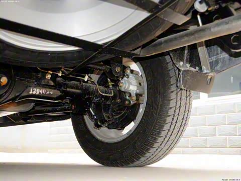 2013�� ���� 2.0L ��׼��