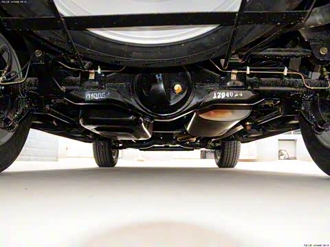 2013�� ���� 2.0L ��׼��