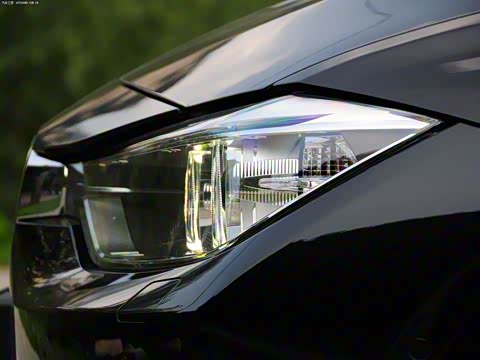 2013�� �Ŀ� 335i xDrive