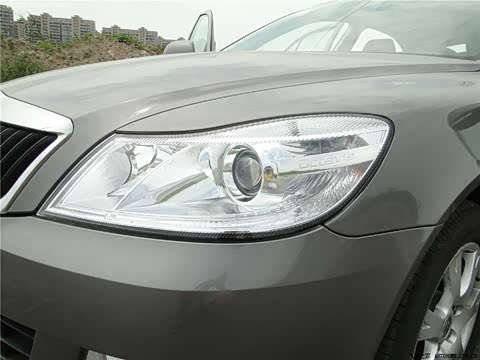 2013�� 1.6L �ֶ��ݽܰ�