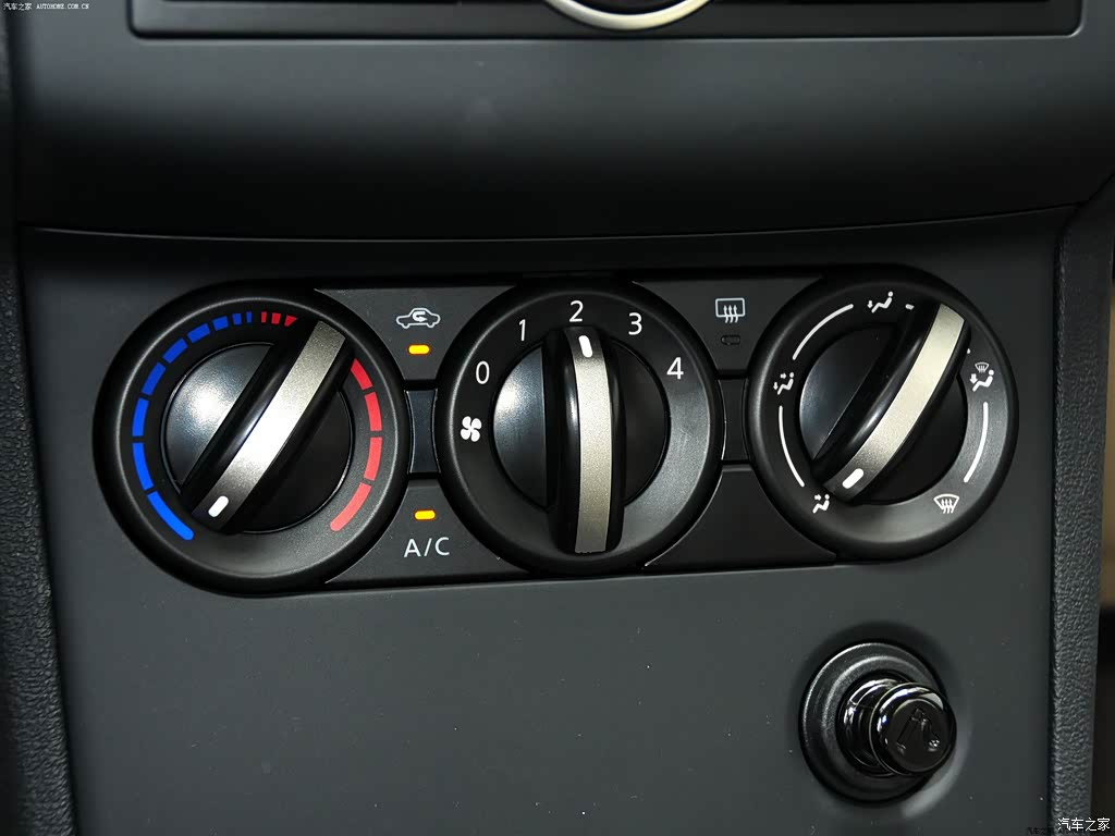 2012款 1.6xe 风 5mt 2wd