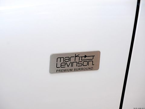 2013 270 Mark Levinson