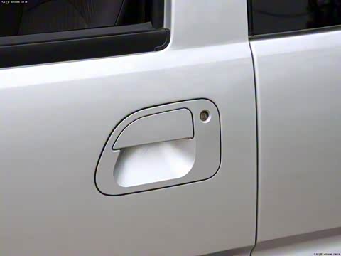 2013�� M5 Q3 2.0L 7������������