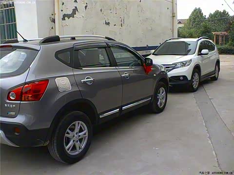2012�� 2.0XL �� CVT 2WD