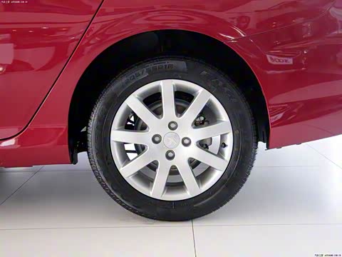 2013�� 1.6L �Զ����г�����ɫ��