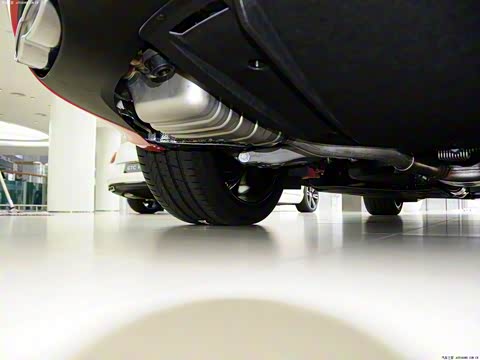 2012�� 4.0T GT V8