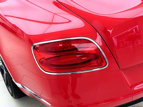 2012�� 4.0T GT V8