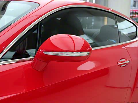 2012�� 4.0T GT V8