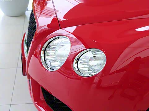 2012�� 4.0T GT V8