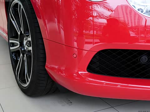 2012�� 4.0T GT V8